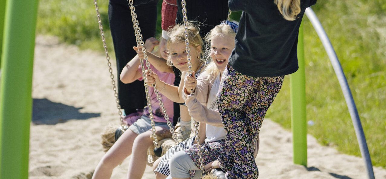 Playground design matters: Insights on quality, gender, and usage